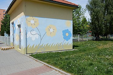 Deset uměleckých děl vzniká na trafostanicích v brněnské části Vinohrady