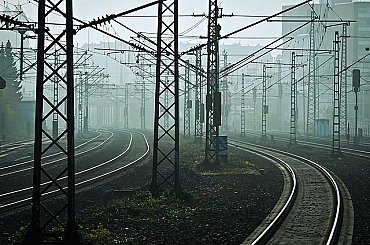 Elektráreň na koľajniciach. Švajčiari ukázali fotovoltickú inováciu
