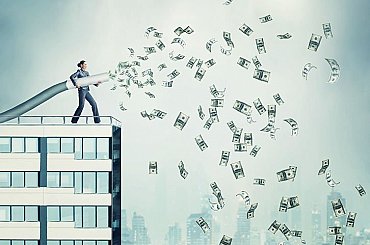 Stát rozdal na dotacích skoro 700 miliard, mezi firmami vyhrál Agrofert