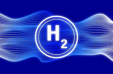 China Launches First Hydrogen-Powered Freight Locomotive