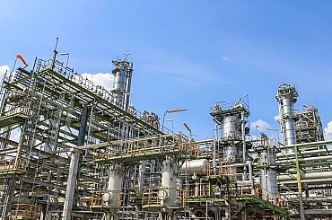 Izrael uvedl, že zaútočil na íránský petrochemický komplex Jižní Pars