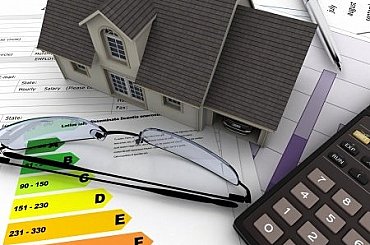 Program Nová zelená úsporám čeká největší změna za poslední roky. Rozhoduje se, kolik se v Česku opraví domů a kolik se ušetří za energie