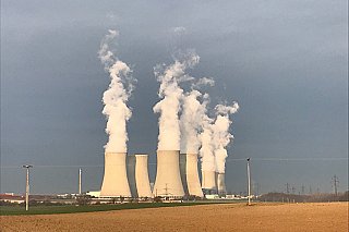 Síkela chce o dopisu k Dukovanům hovořit se Séjourném, plánuje to v úterý